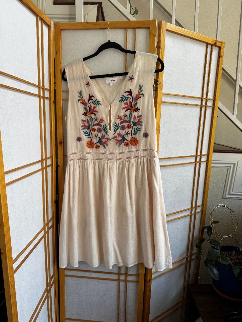 LAIA Embroidered Midi Dress (Light Pink!)